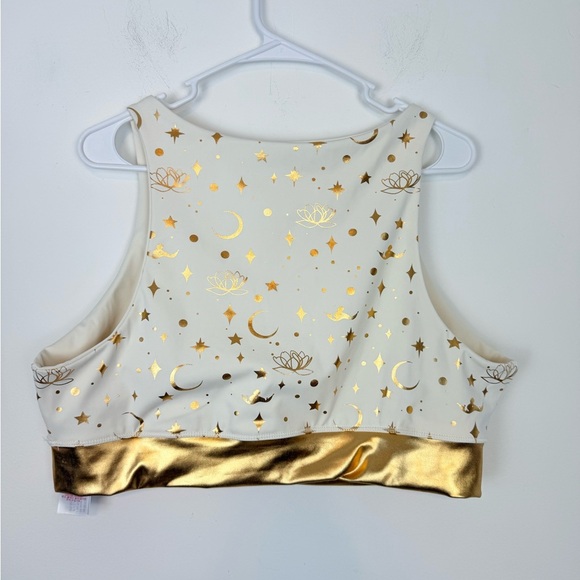 Jasmine Disney Aladdin Metallic Gold Sports
Bra Active Wear Top. Plus Size 1X. - Picture 6 of 14
